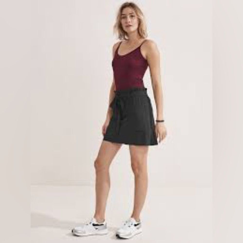 Athleta Charcoal Skort
